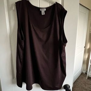 Catherine’s 5x brown tank top